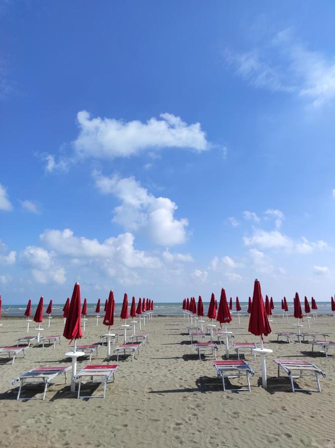Villa Mirella-Nuova Gestione Grado Exteriér fotografie